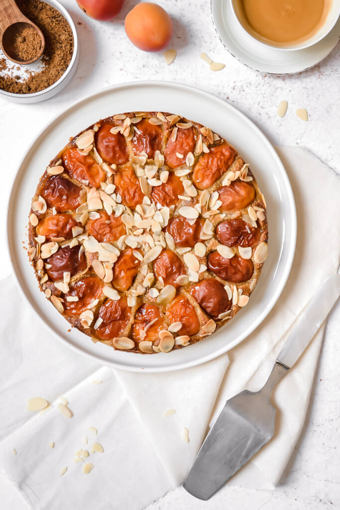 Gâteau d'été amande abricot