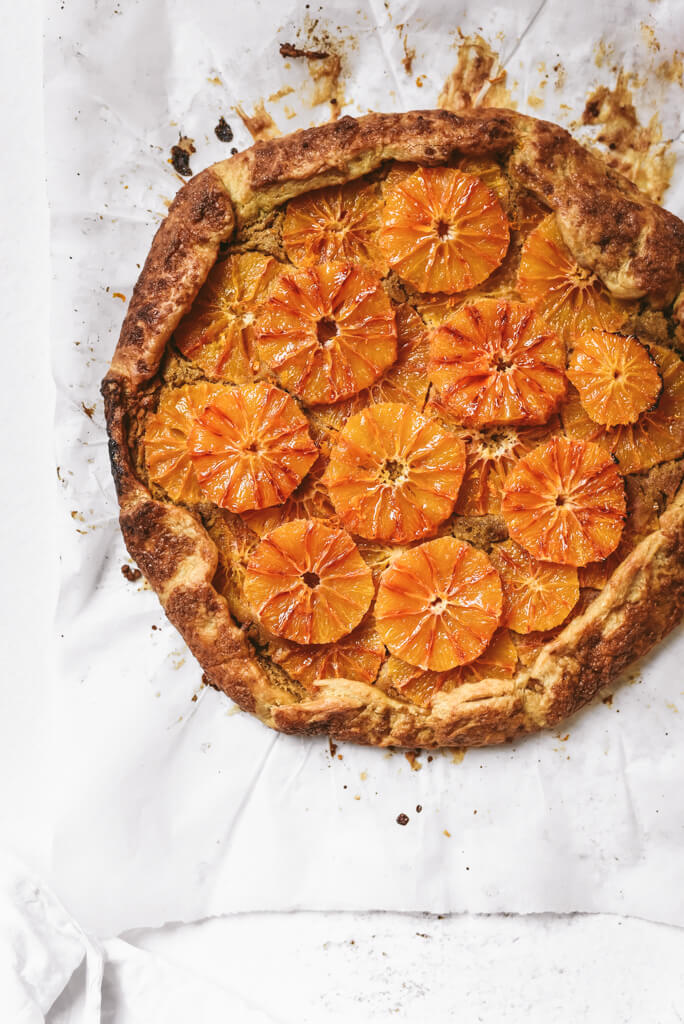Tarte rustique à l'orange sanguine à crème d'amande