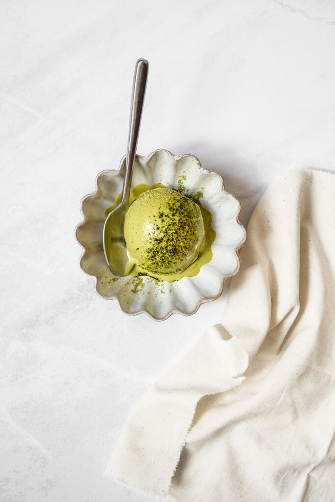 Glace au thé matcha et lait de cajou